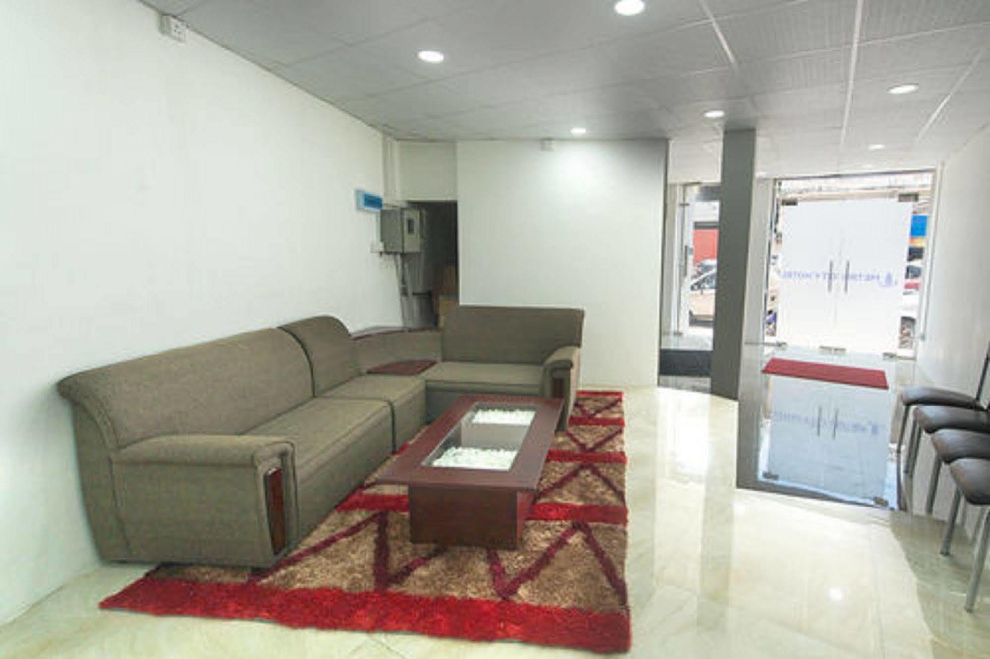 Metro City Hotel Colombo Exterior photo