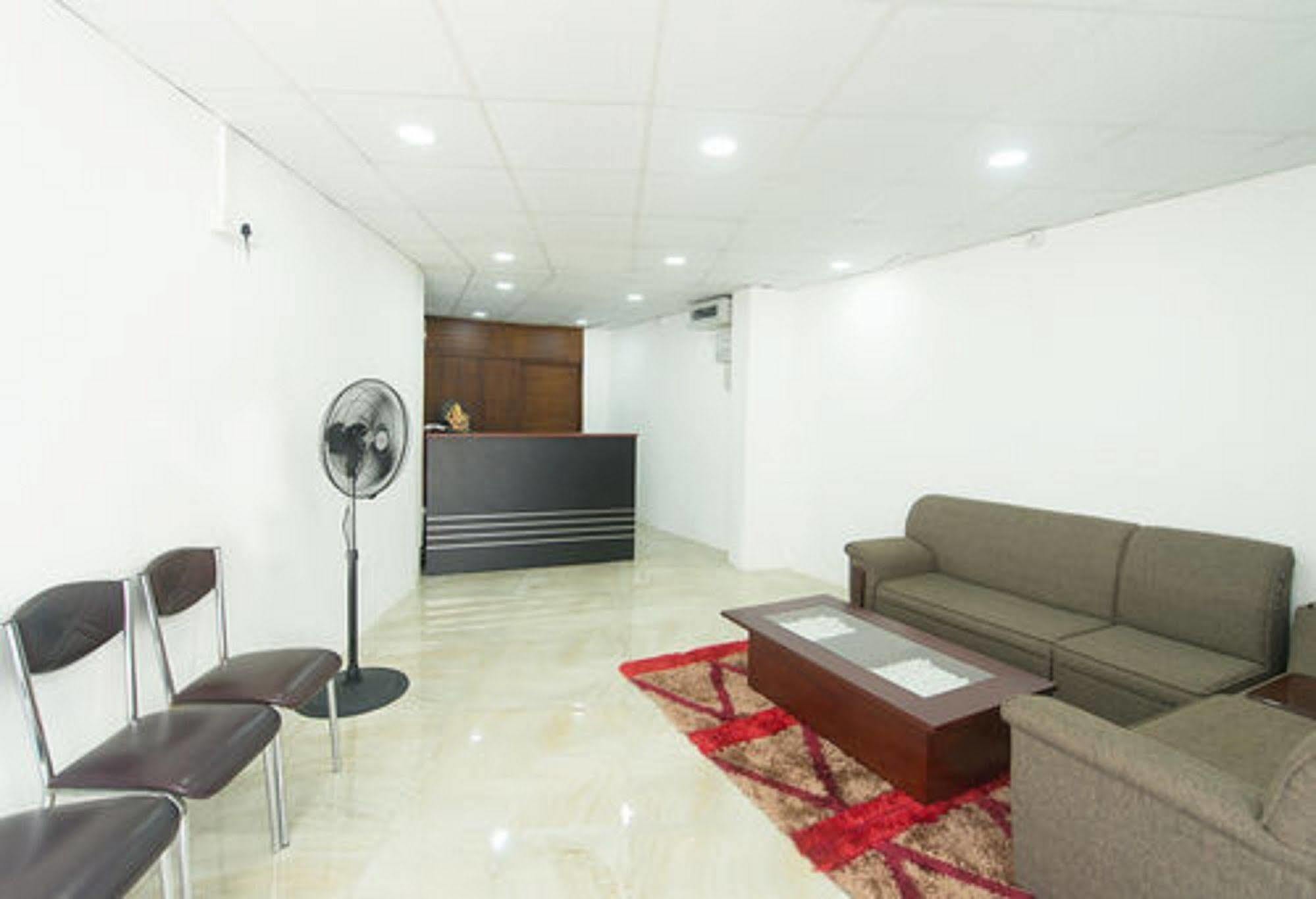 Metro City Hotel Colombo Exterior photo