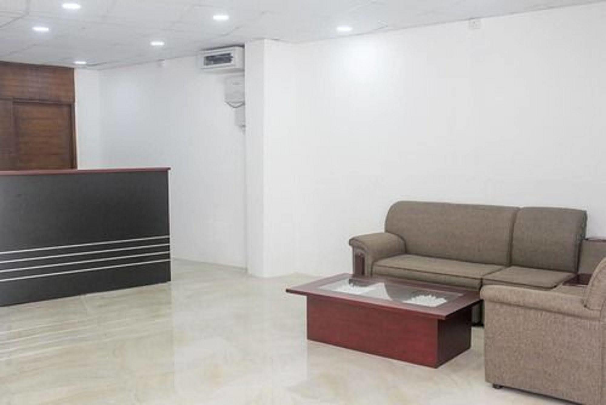 Metro City Hotel Colombo Exterior photo